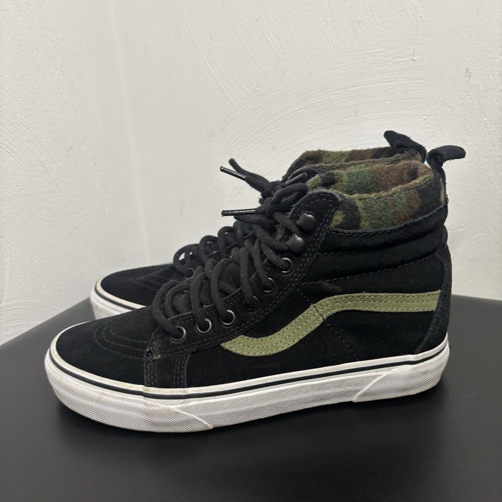 Vans‎ MTE 1 Sk8-Hi Water Resistant Insulated Men's 6.5 / Women's 8 Black Camo